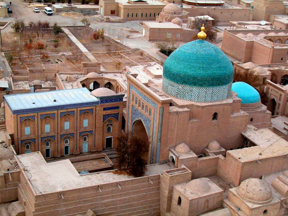 Pahlavan Mahmud Mausoleum: Khiva's Sacred Site