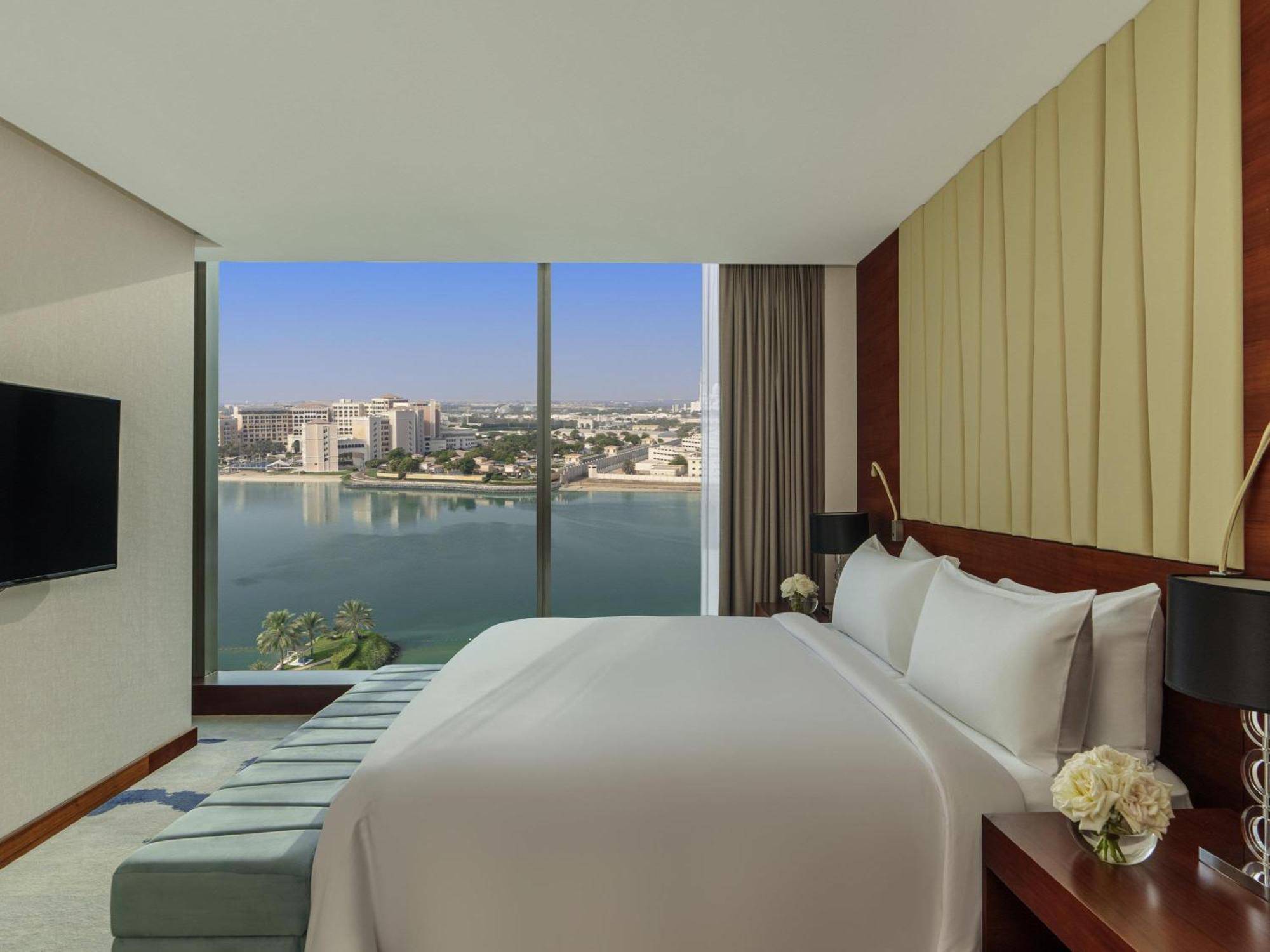 Fairmont Bab Al Bahr view of the mosque