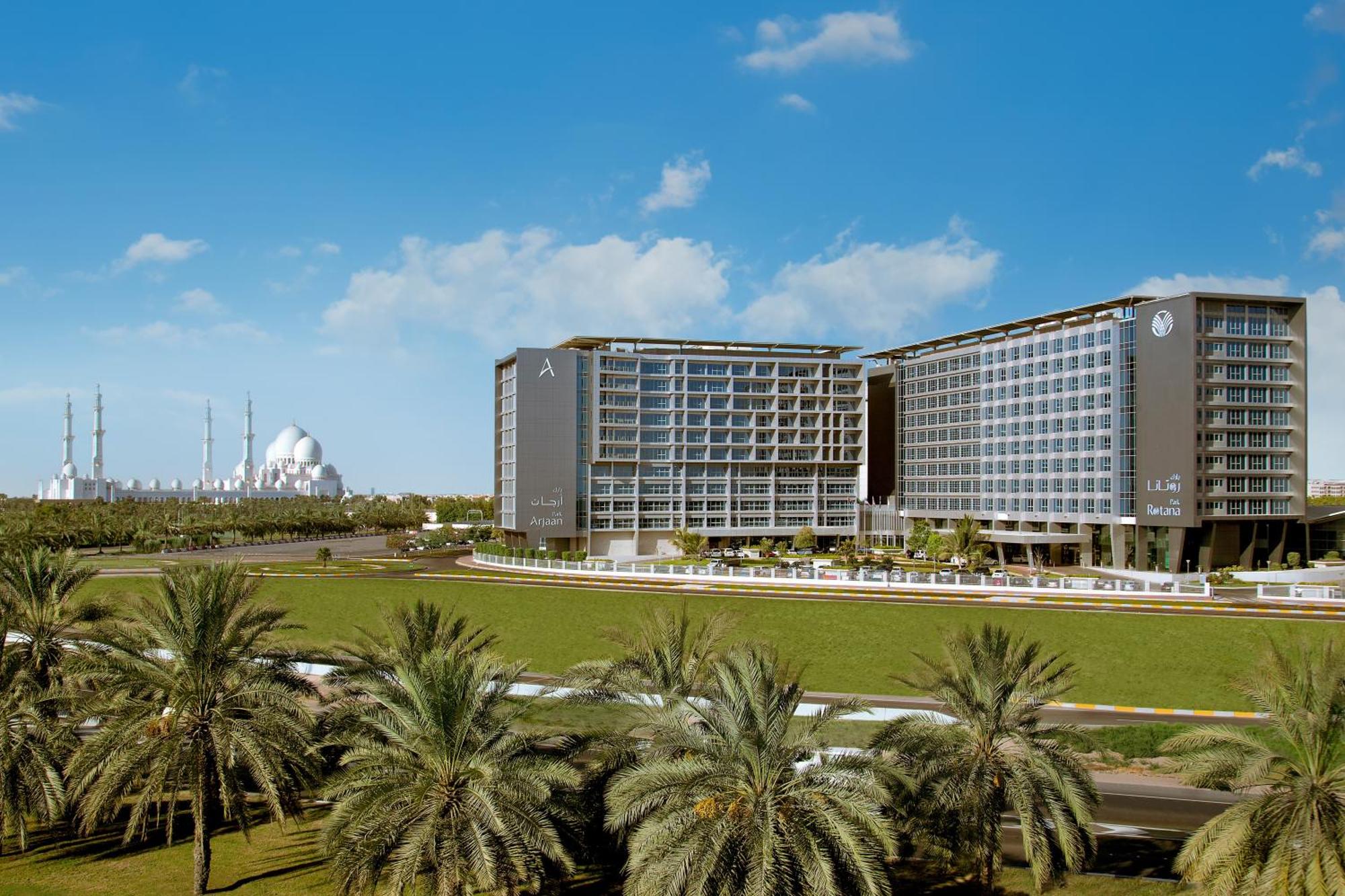 Park Rotana Abu Dhabi restaurant