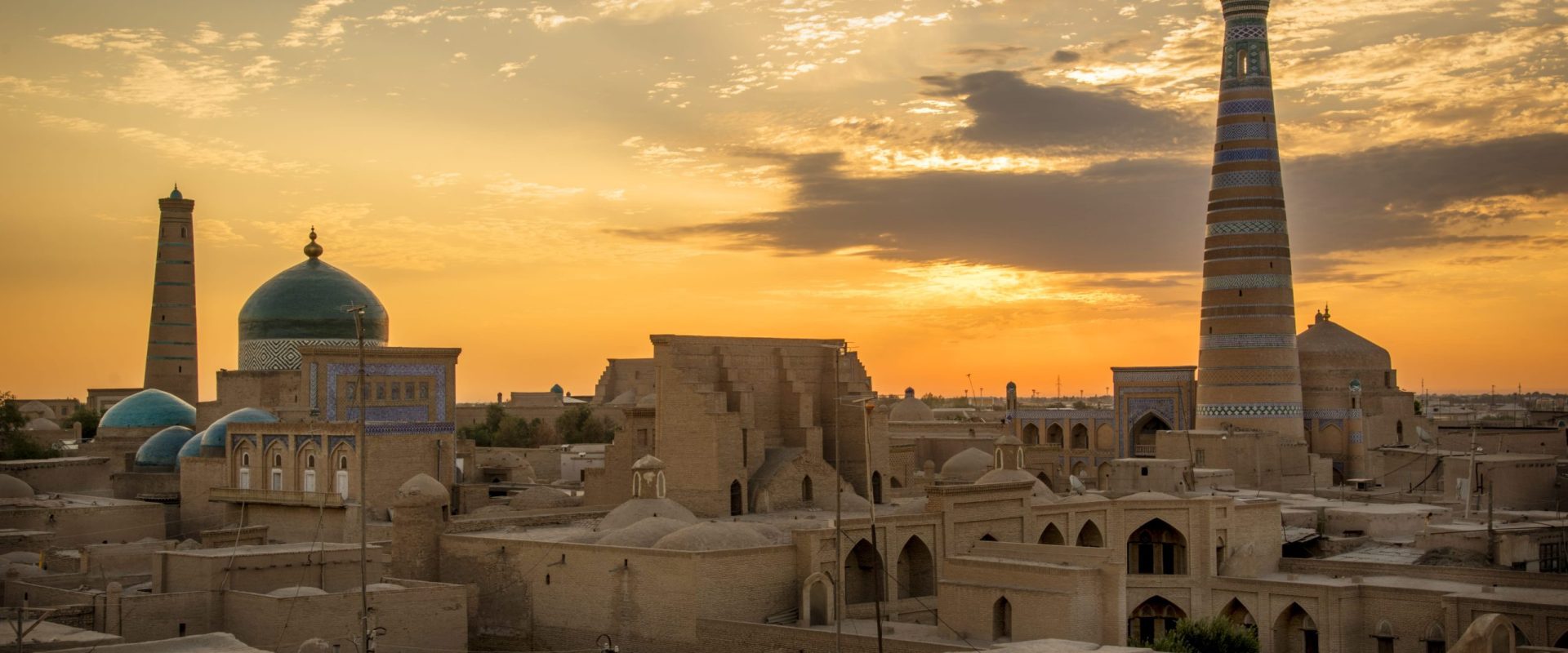Photo Khiva's Story: Ancient to Modern
