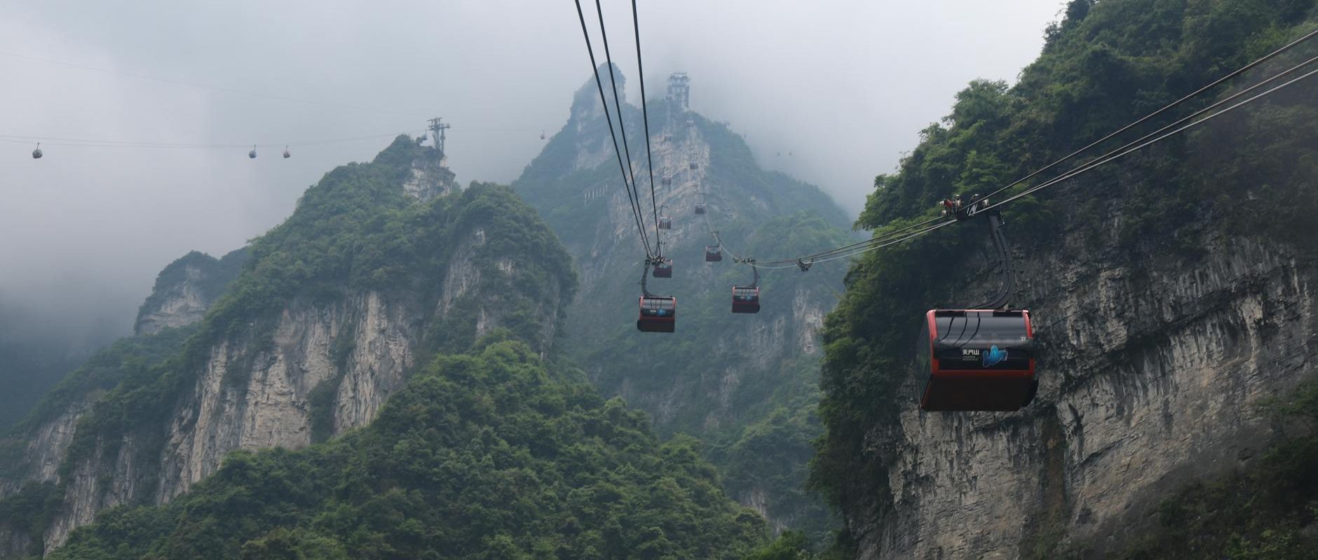 Photo Best Zhangjiajie Budget: Flights to Hotels