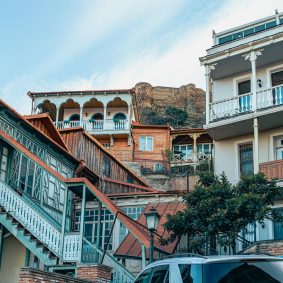 photo Explore Tbilisi's Vibrant Neighborhoods, Uncovering Hidden Gems