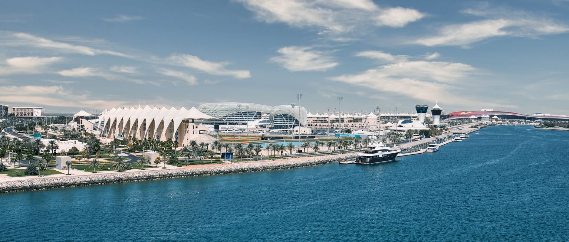 Photo Yas Island's Theme Parks in Abu Dhabi