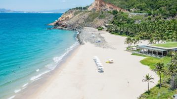 photo Nha Trang Beaches With Clean Water and No Crowds