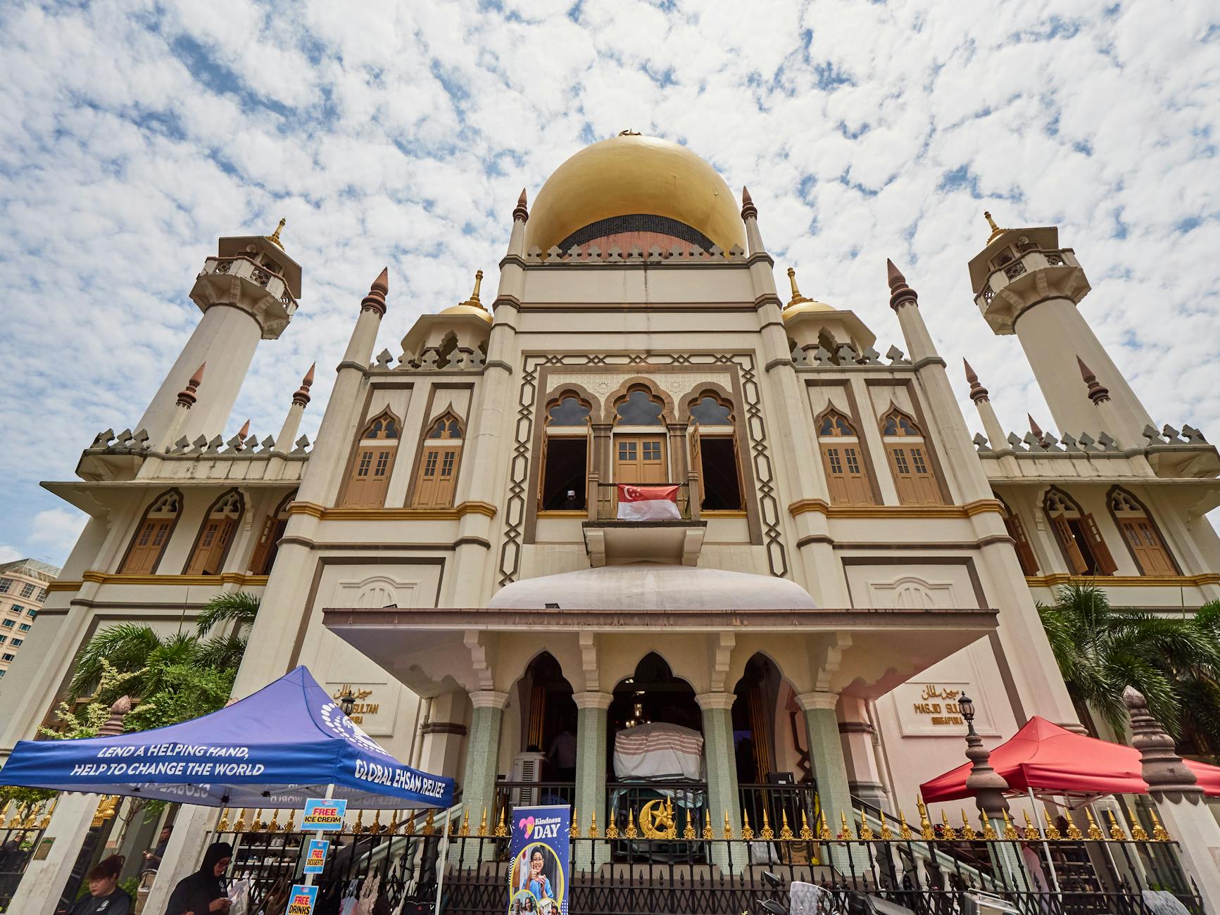 Features of Little India and Kampong Glam - Singapore