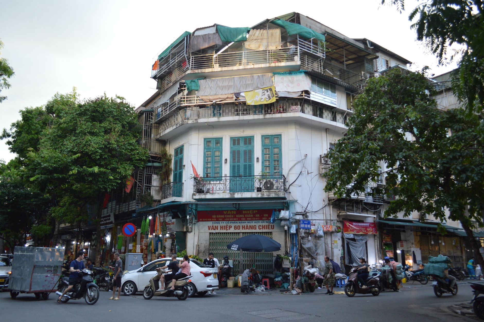 Streets of Hanoi's Old Quarter