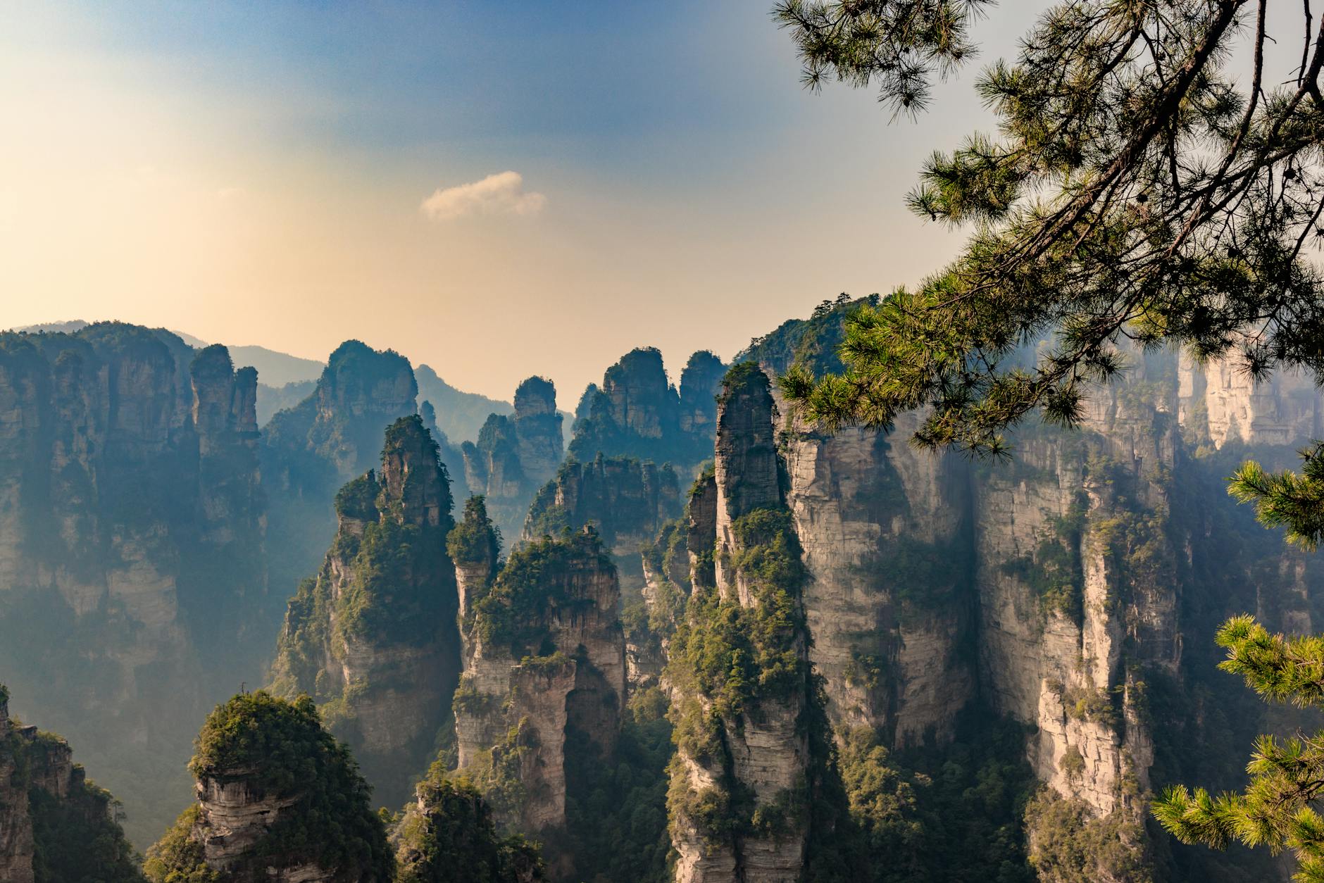 Best Time to Visit and Weather - Zhangjiajie
