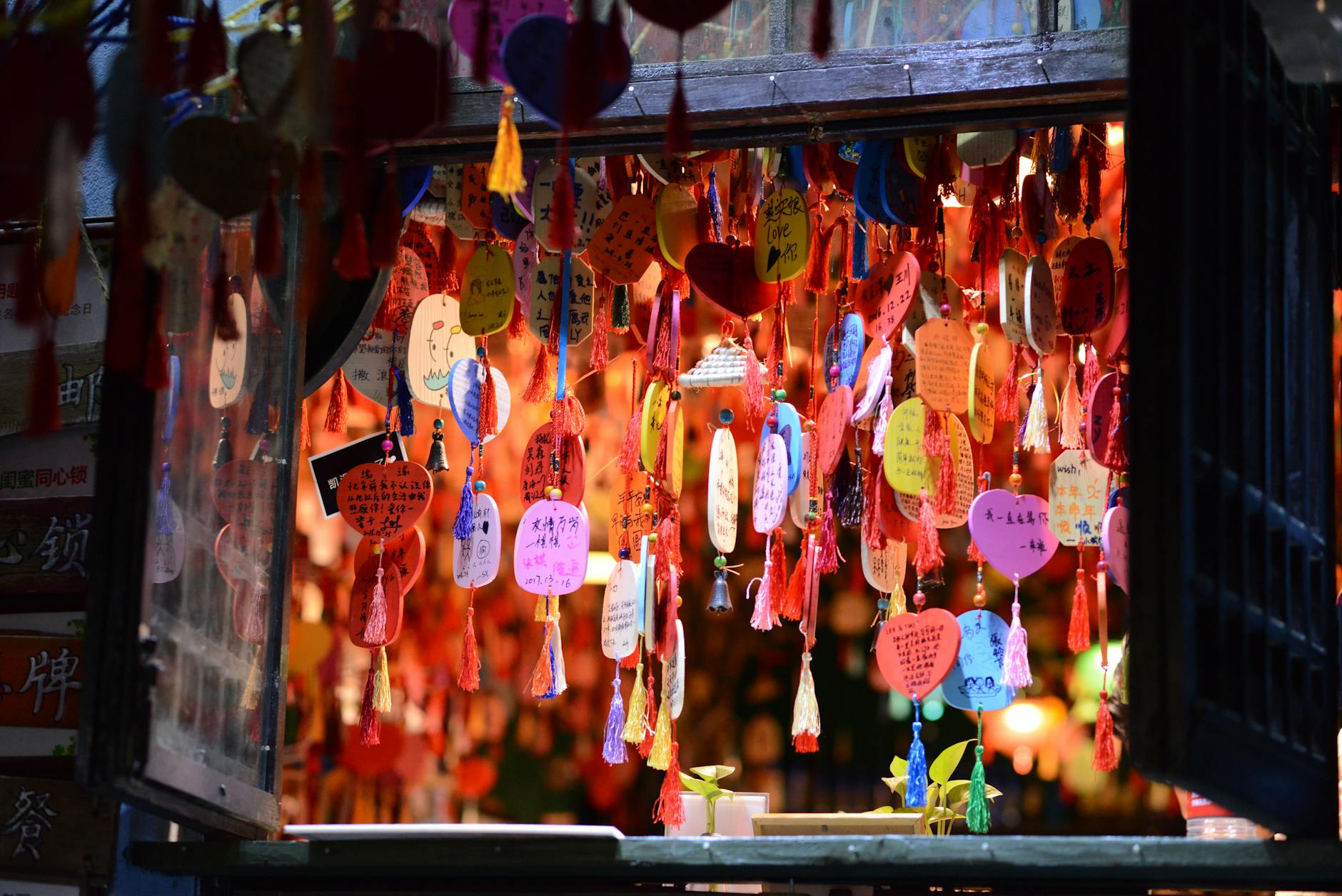 Hidden Attractions and Local Markets - Chongqing