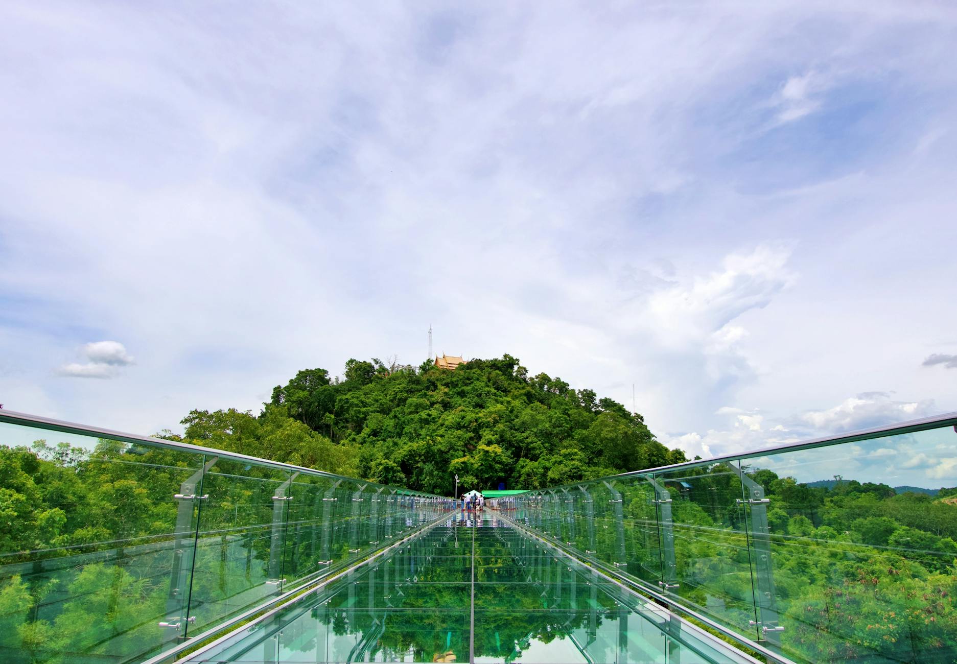 Tianmen Mountain Summit: Glass Skywalks and Temple - Zhangjiajie