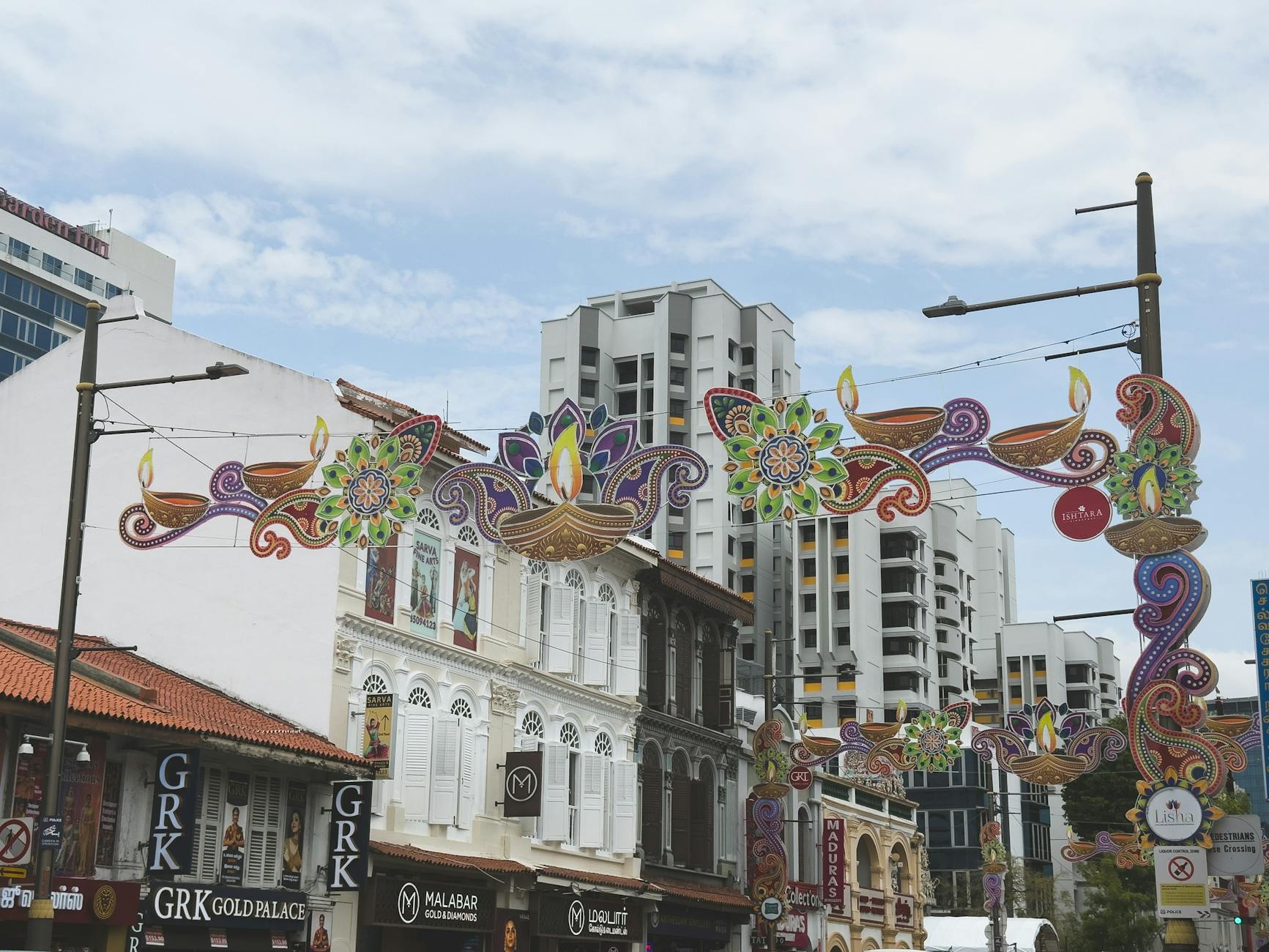 Day: Little India and Kampong Glam - Scents and Colors - Singapore