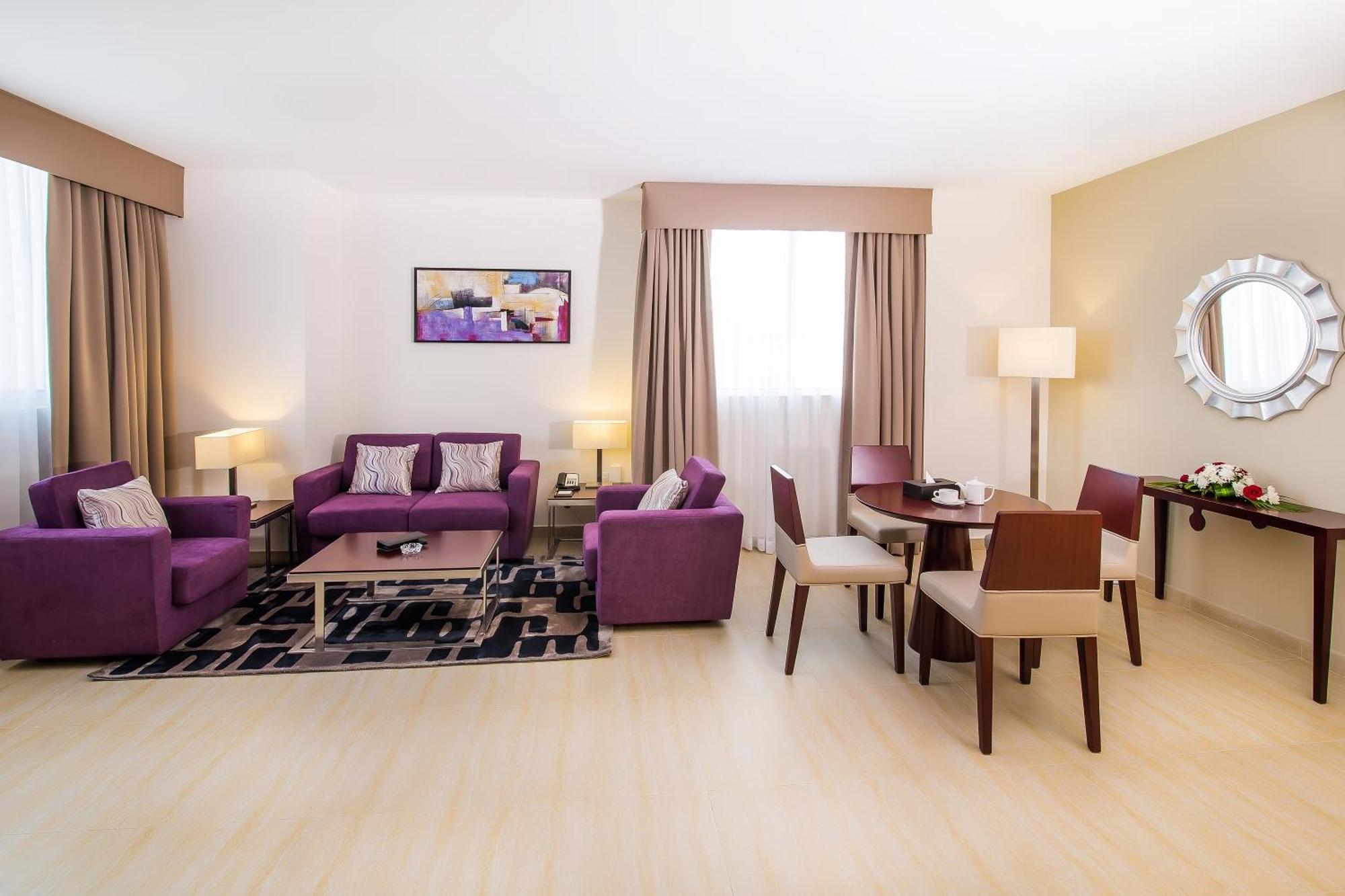 V Hotel Fujairah rooftop pool