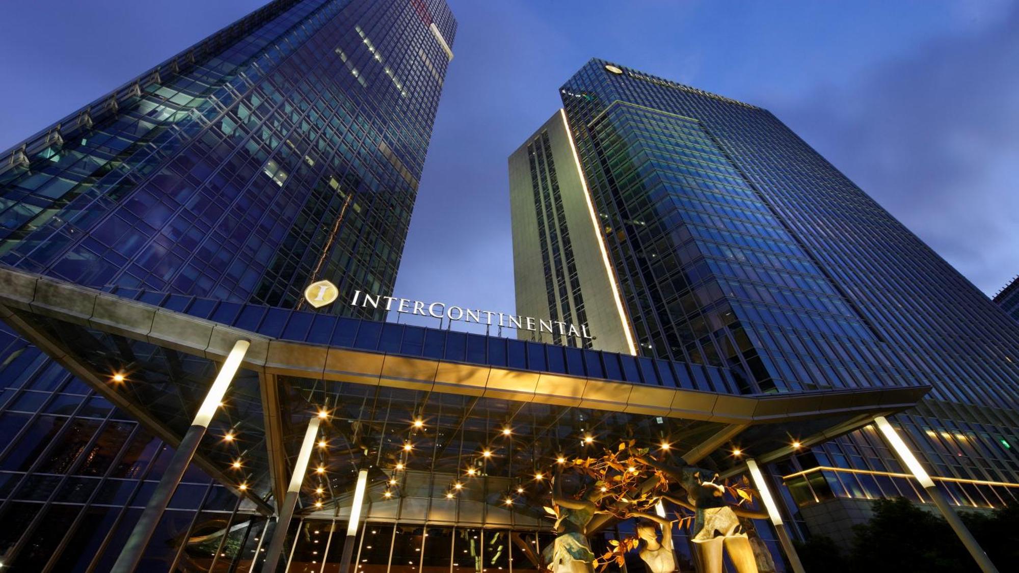InterContinental Shanghai Jing' An by IHG view