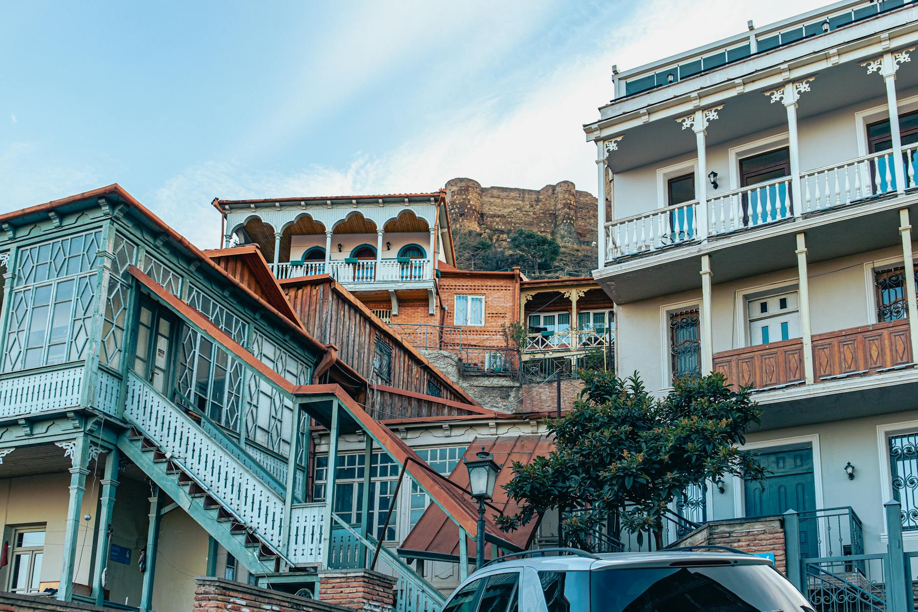 Vake: A green oasis and Soviet modernism - Tbilisi