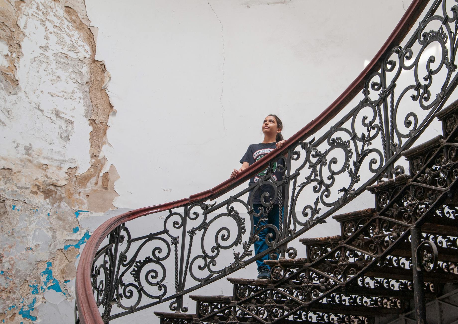 Hunting for spiral staircases and stained glass - Tbilisi