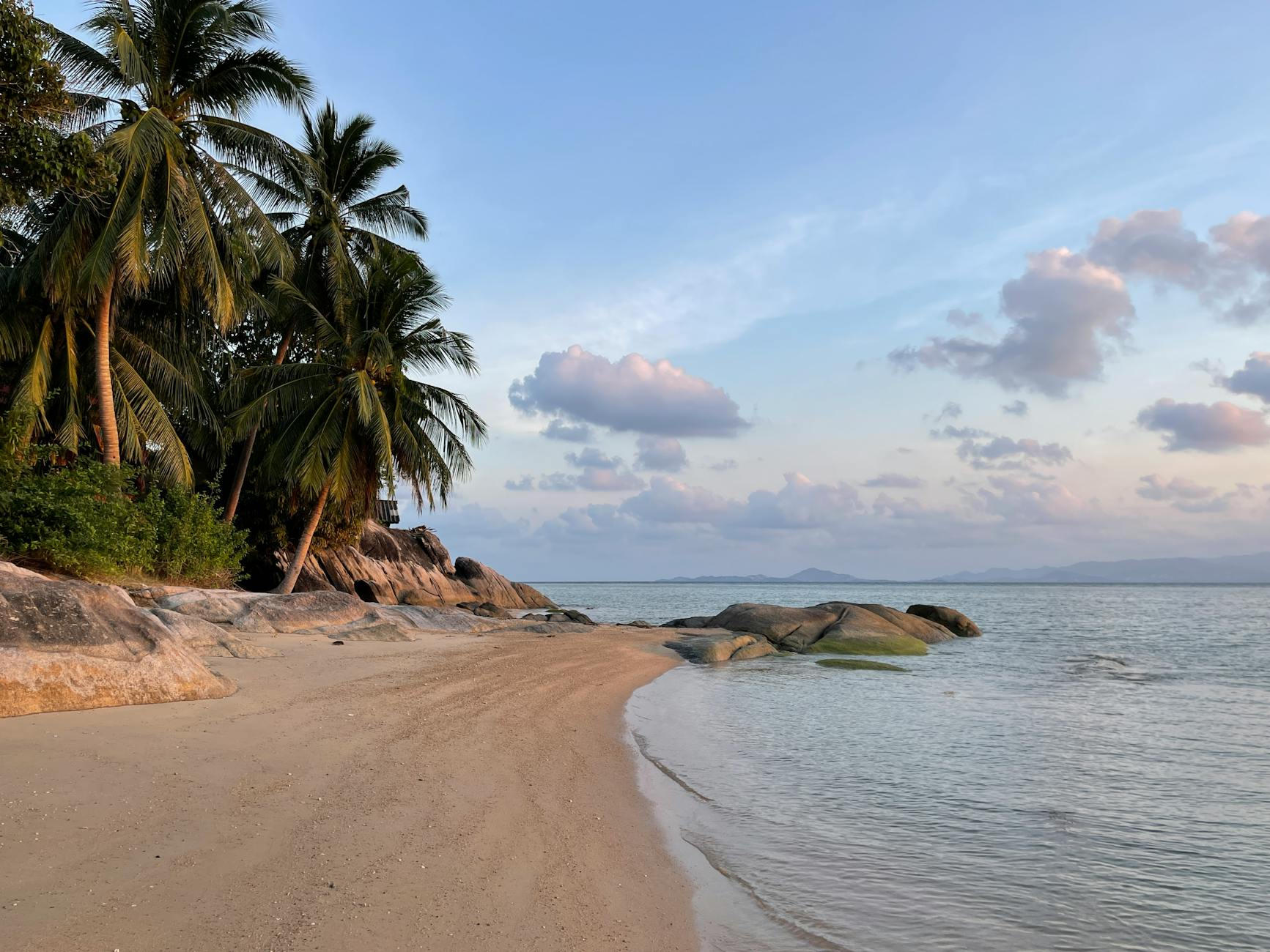 Northern and western beaches: seclusion and luxury - Koh Samui