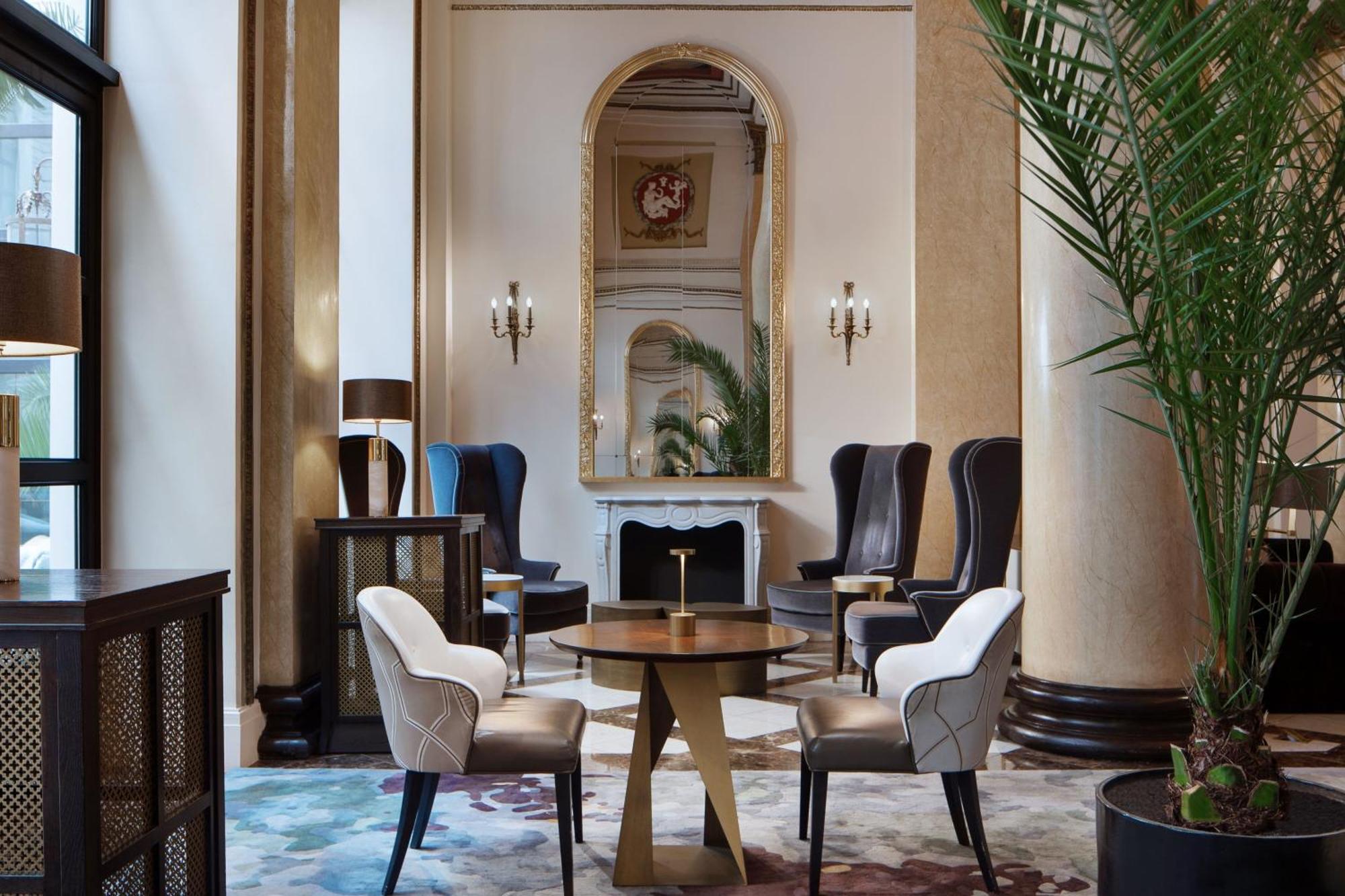 Tbilisi Marriott Hotel lobby