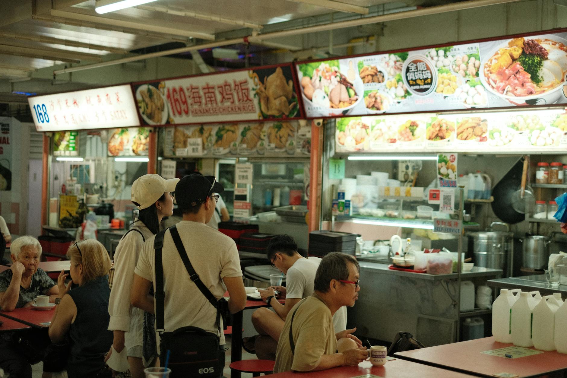 Food Courts and Hawker Centres - Singapore