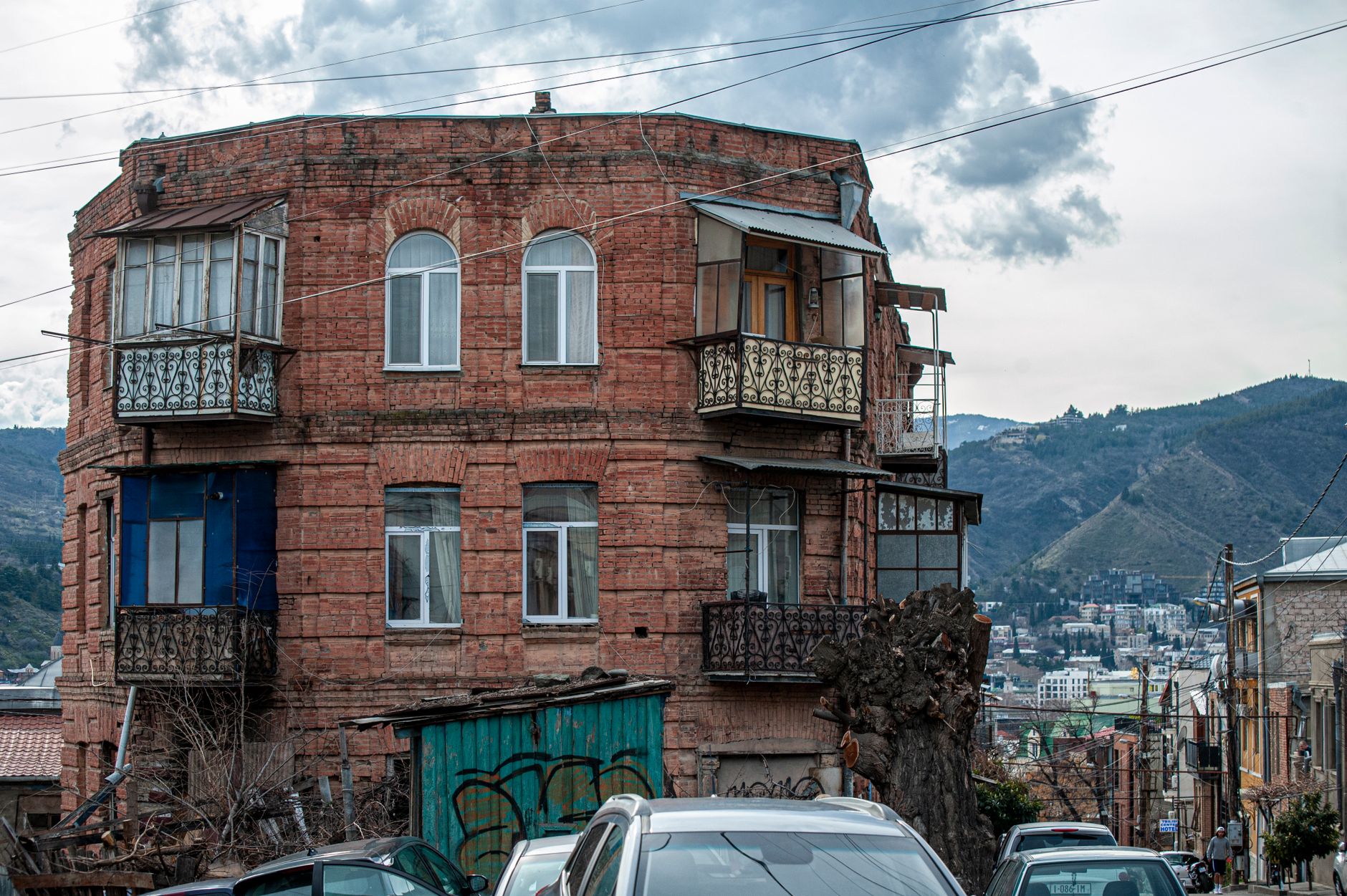 Gastronomic paradise for pennies: where to eat cheaply in Tbilisi - Tbilisi