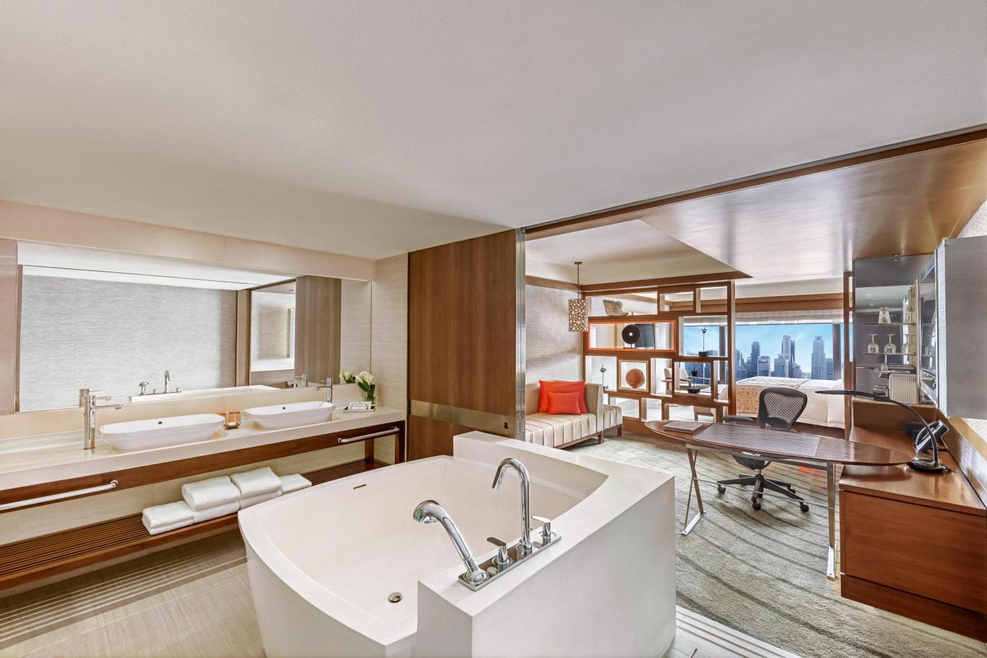 Pan Pacific Singapore room with city view